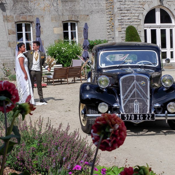 Louer une Voiture ancienne pour votre mariage : Choix et conseil