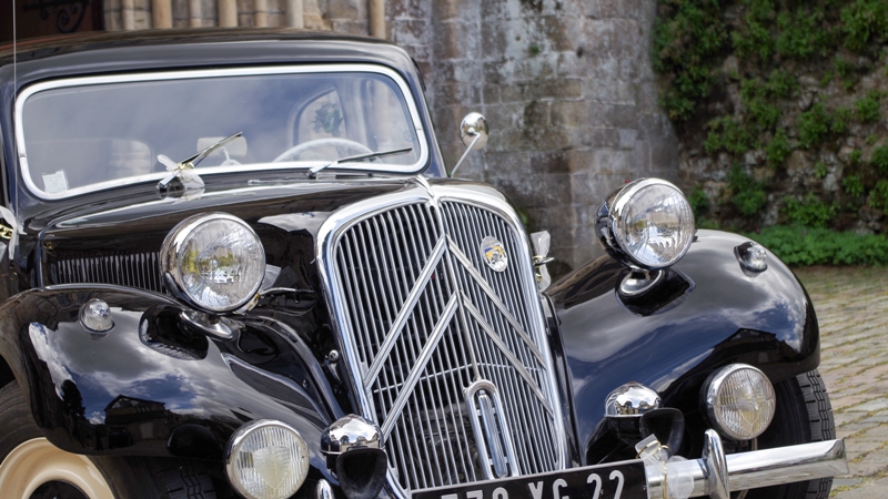 Location voiture de cérémonie abbaye de léhon