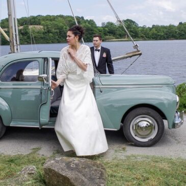 Ancienne voiture en location à Quessoy.