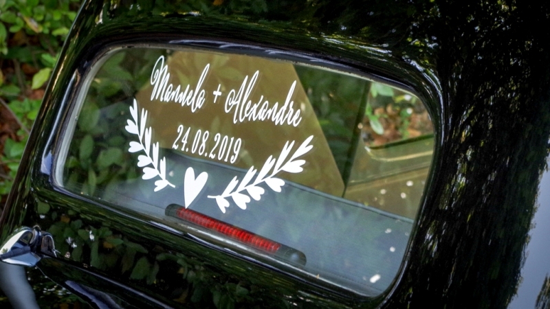 Décoration d'une Traction Avant Citroën pour un mariage